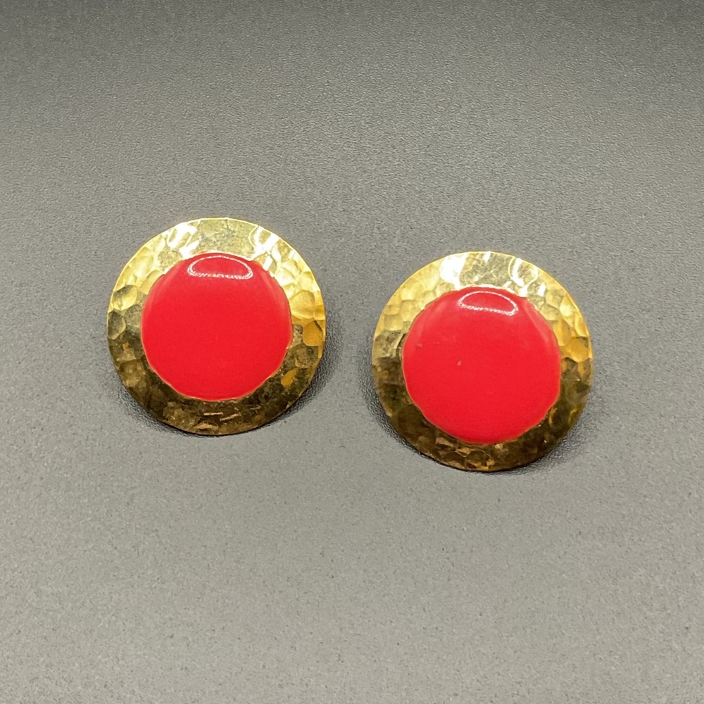 Hammered Gold Tone and Red Cherry Enamel Pierced Earrings - Picture 1 of 3